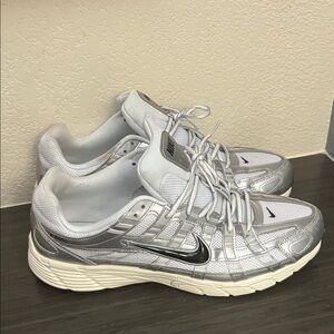 Size 14 nike p 6000